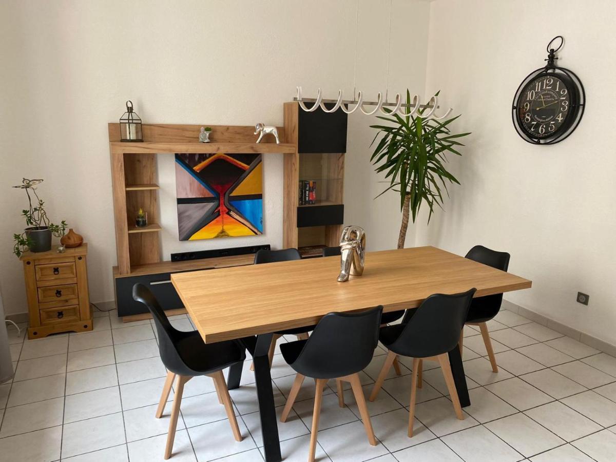 Appartement Spacieux Orange  Kültér fotó