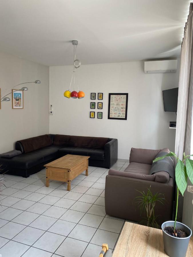 Appartement Spacieux Orange  Kültér fotó