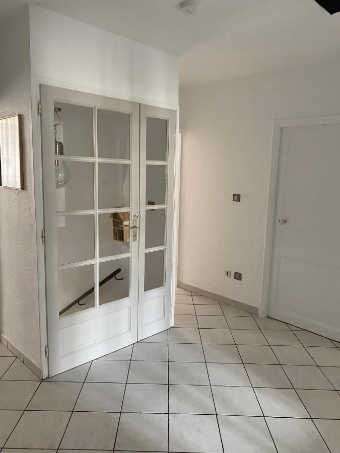 Appartement Spacieux Orange  Kültér fotó