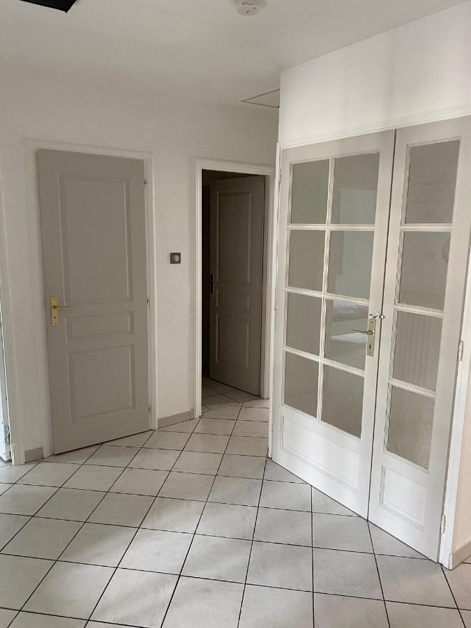 Appartement Spacieux Orange  Kültér fotó